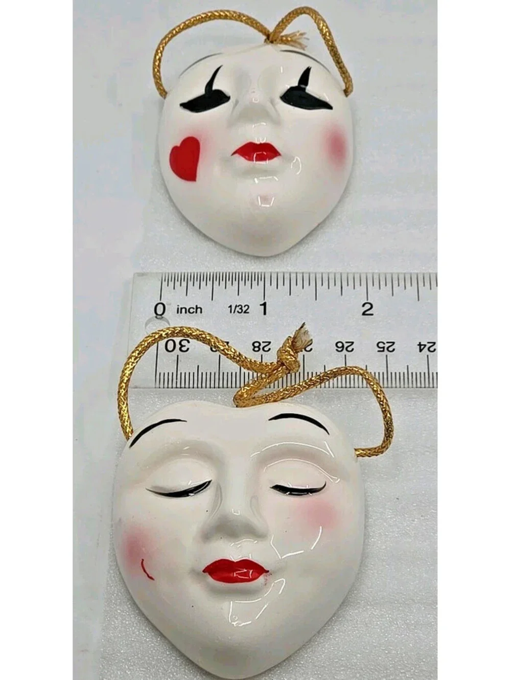 Lot of 2 Vintage 2